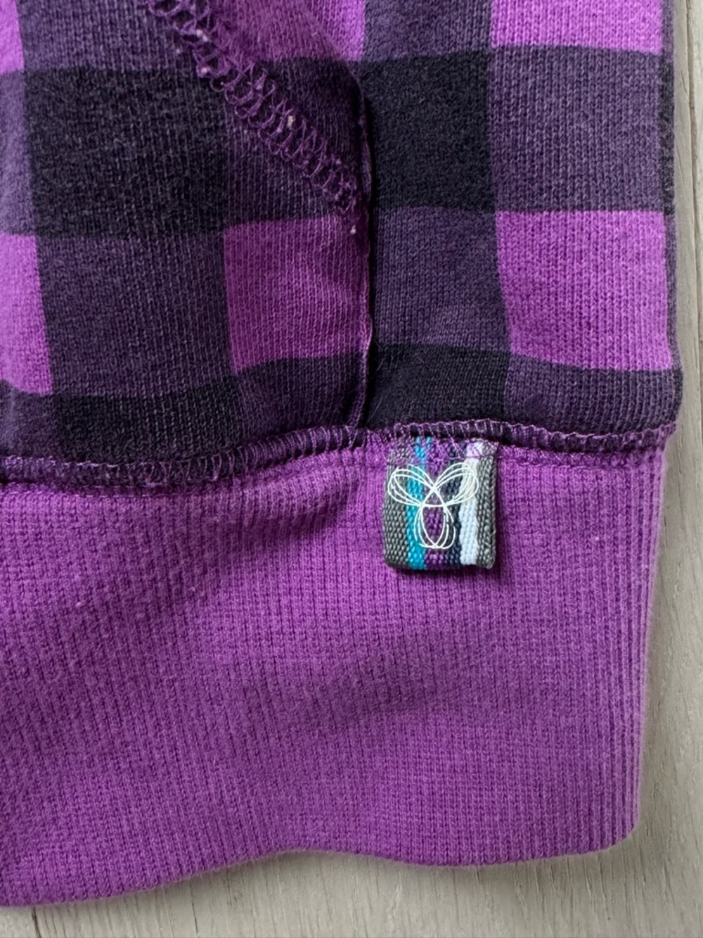 TNA purple and black plaid hoodie - Picture 3 of 3